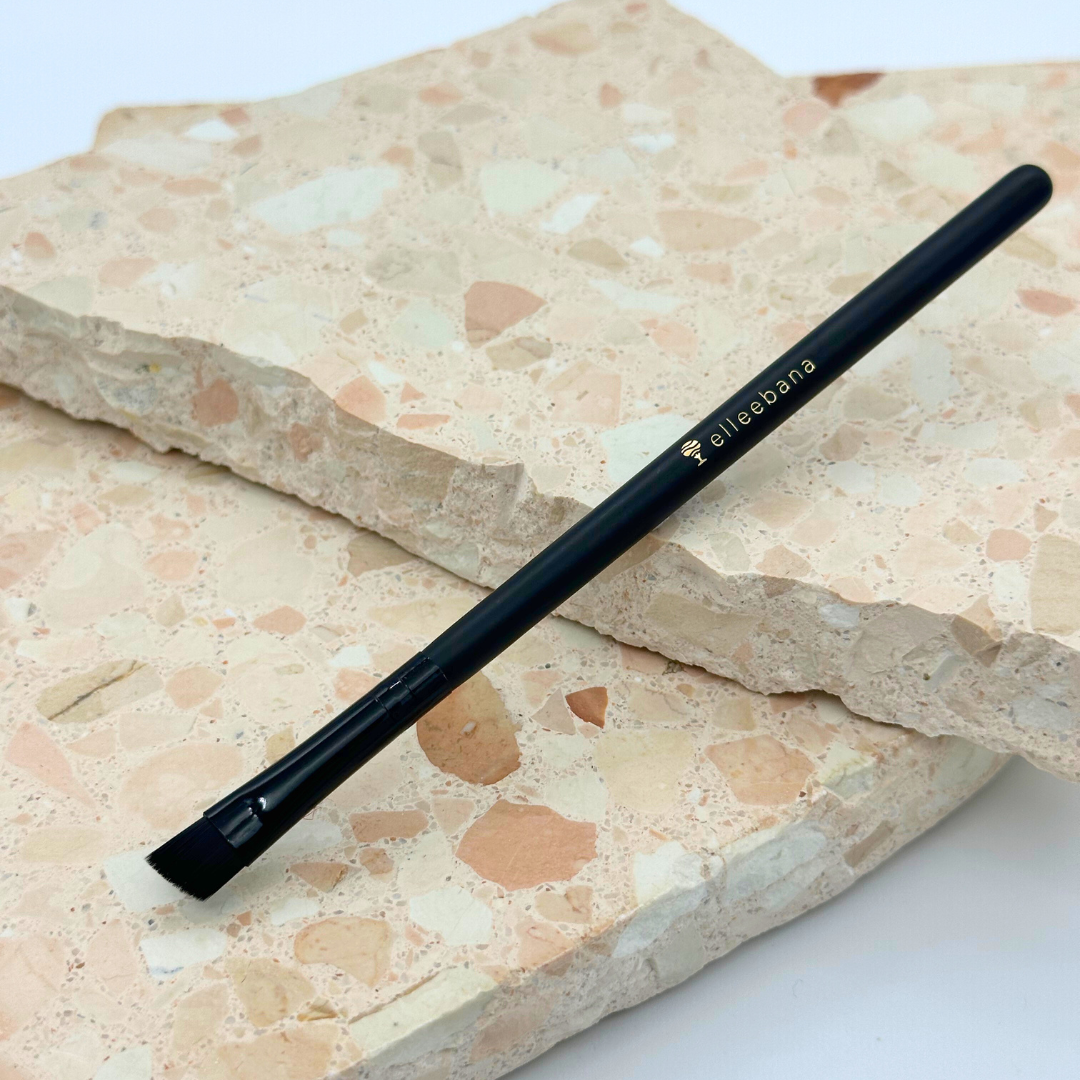 Elleebana ElleeBRUSH - Angle