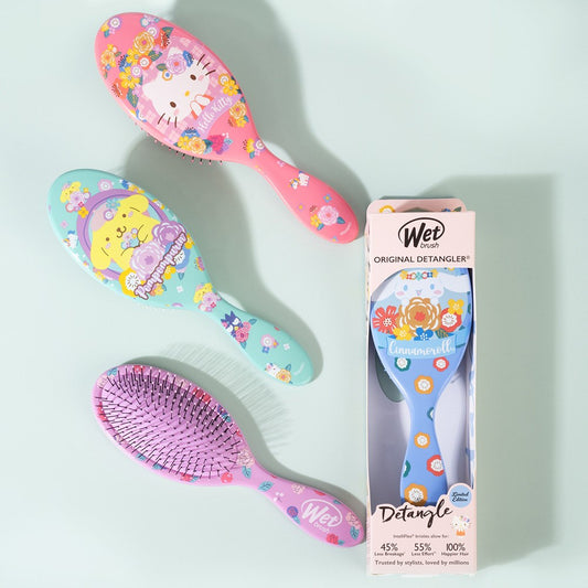 WetBrush Hello Kitty Cinnamoroll Detangler Brush