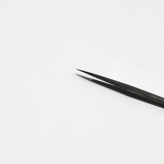LBA Fibre Tip Lash Tweezer - Luxe Point