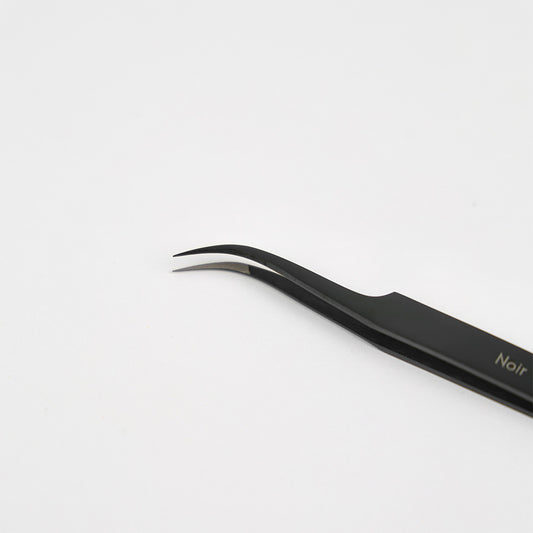 LBA Fibre Tip Lash Tweezer - Noir Volume
