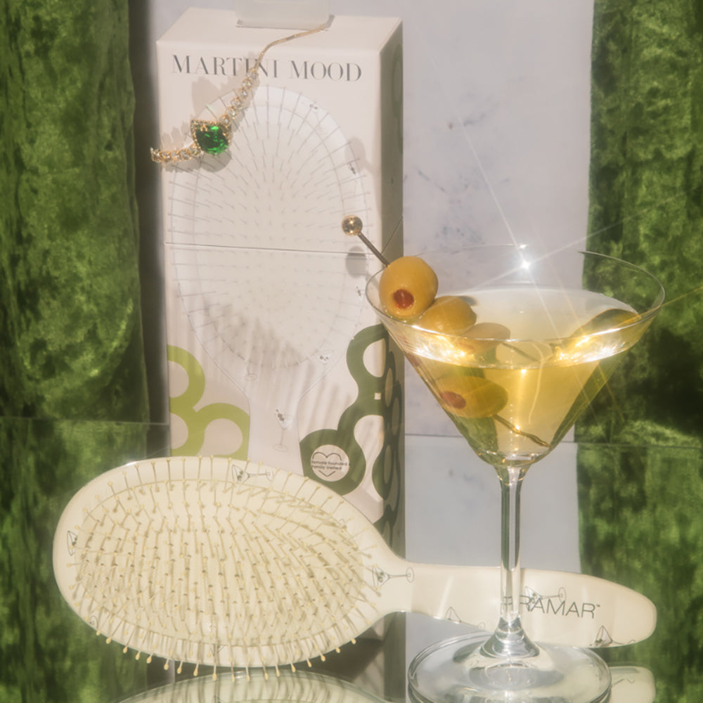 Framar Detangler Brush - Extra Dirty Martini Mood